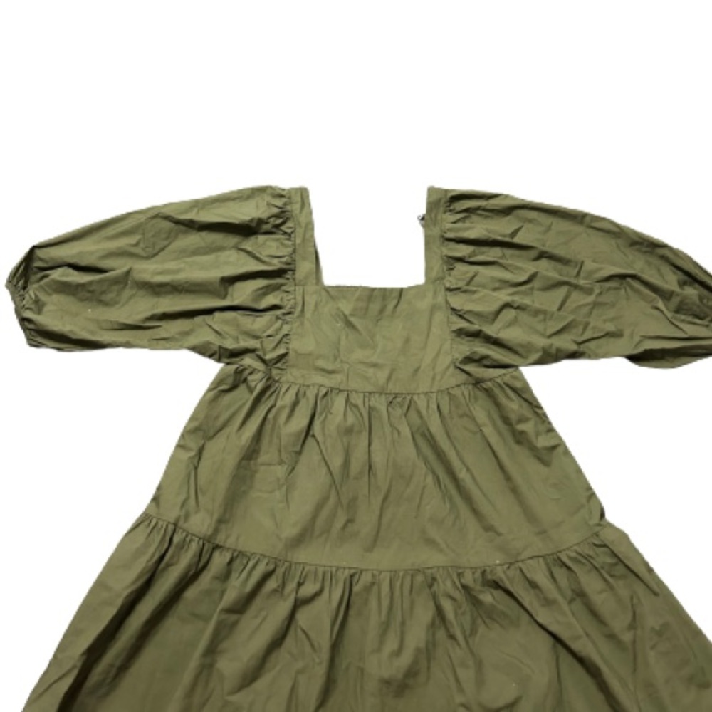 Women dress